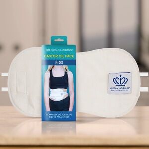 NWT Queen of the Thrones Kids Castor Oil Pack